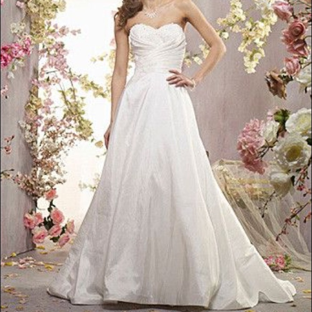 Alfred Angelo wedding dress
